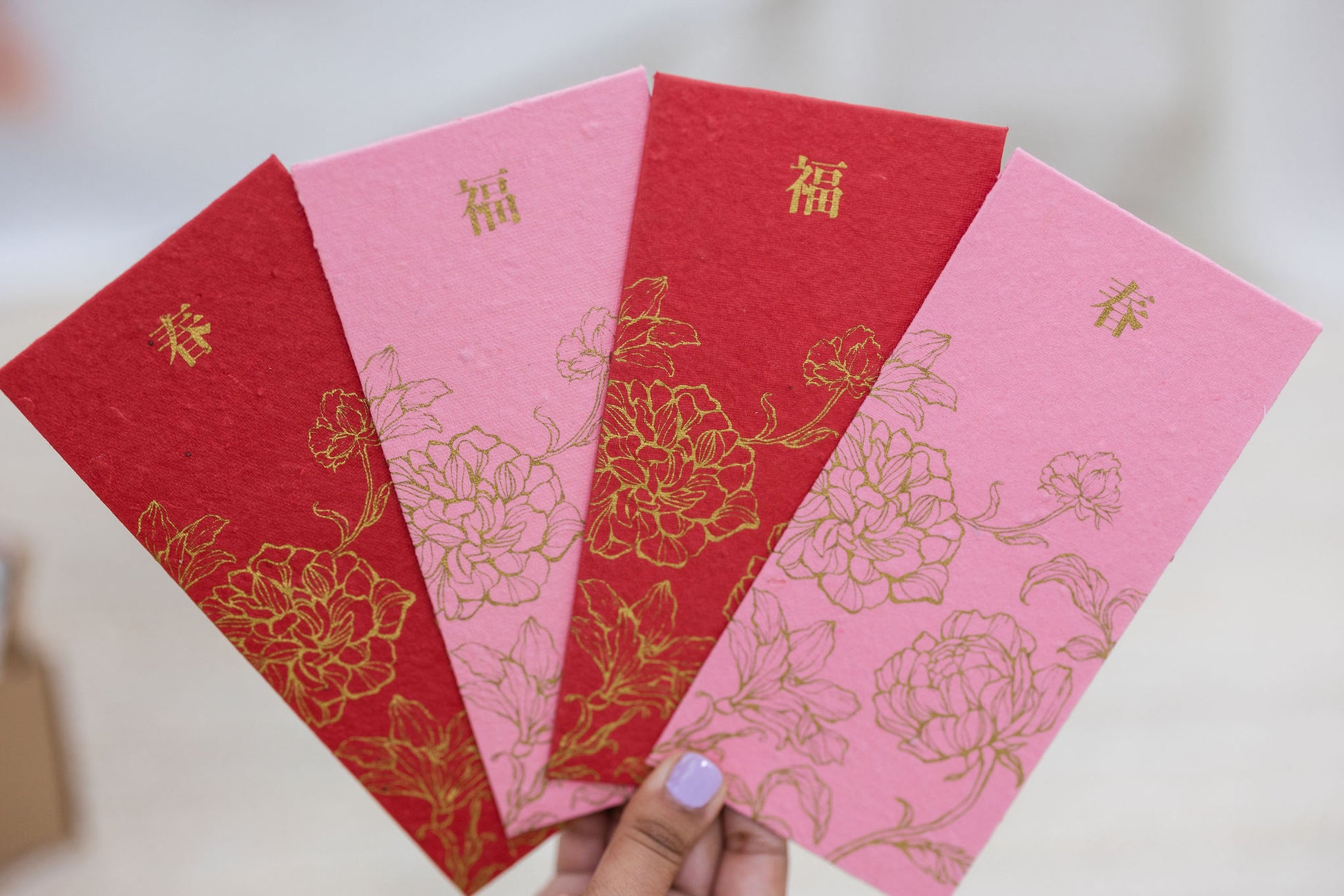 pink and red packets plantable ang bao, perfect plantable gift